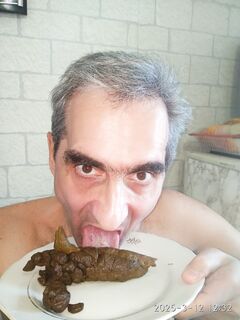 Russian faggot eats a big log of shit.